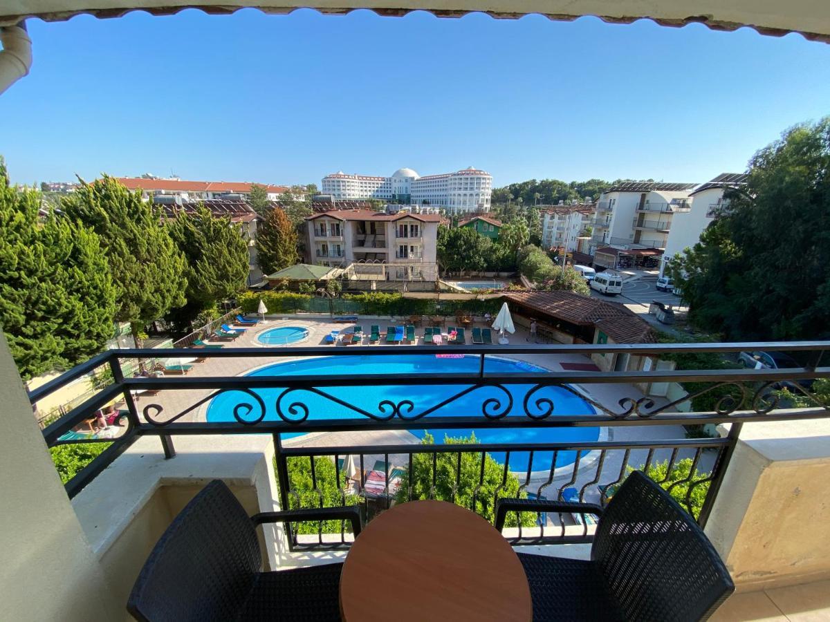Apartment Pool View