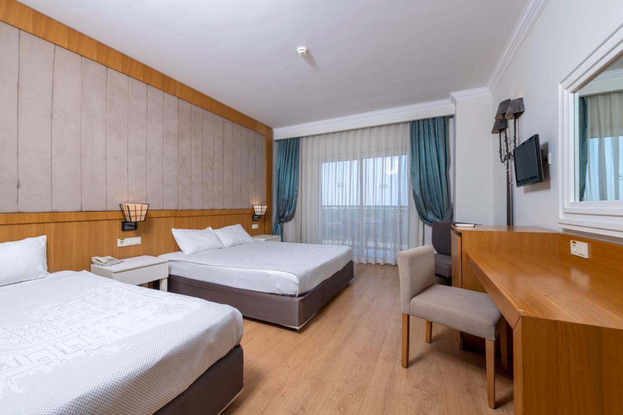 Double Room with Pool View