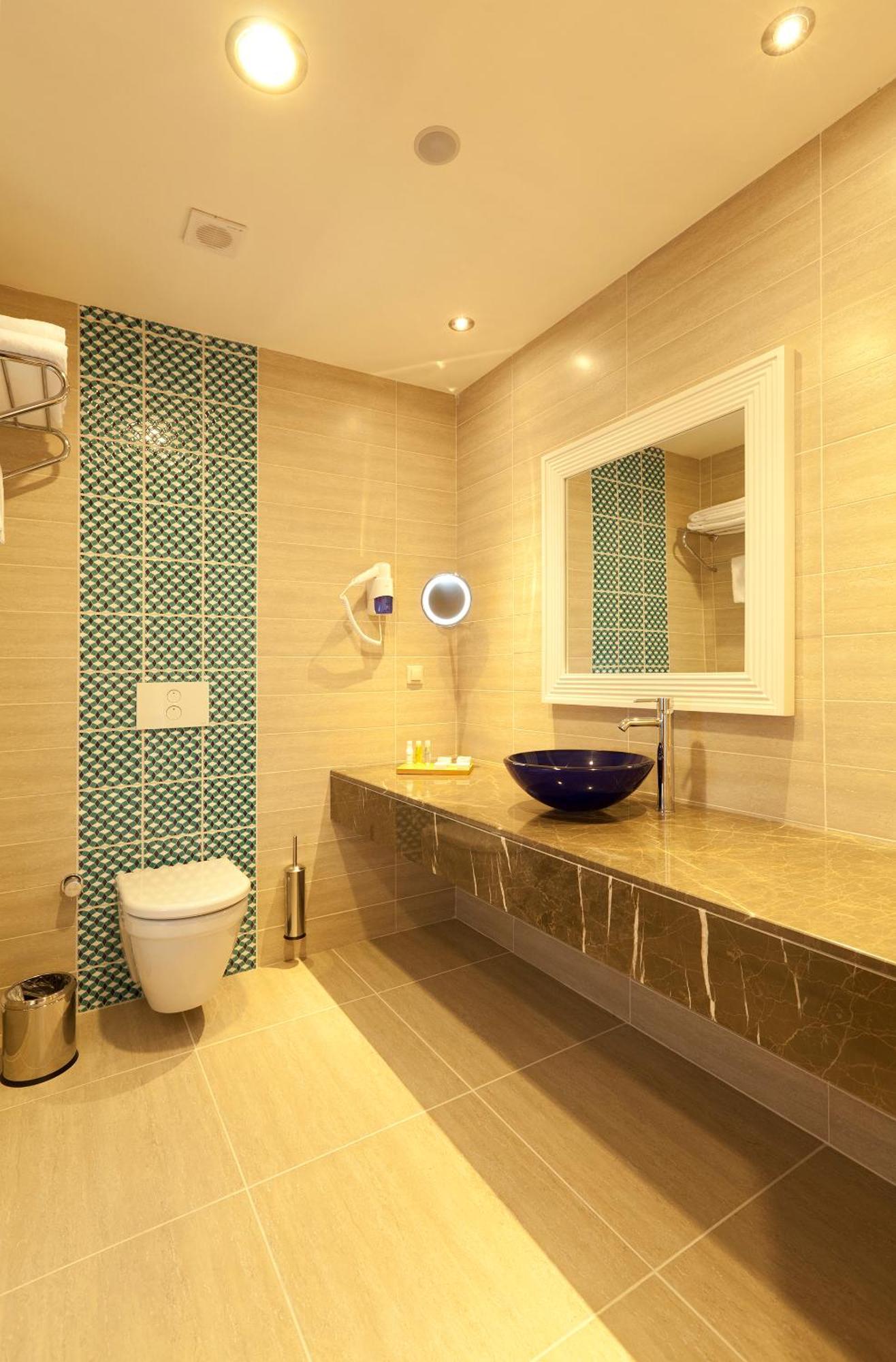 Standard Double or Twin Room with Land View,721035628:JPEG