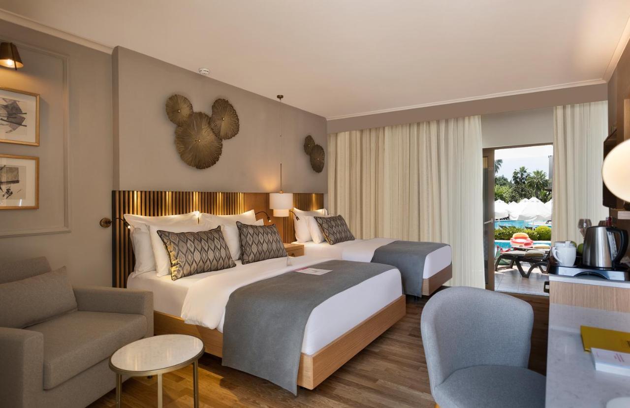 Superior Room Land View