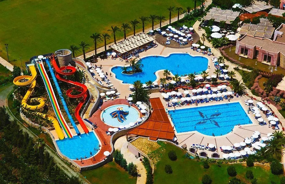Blue Waters Club-1