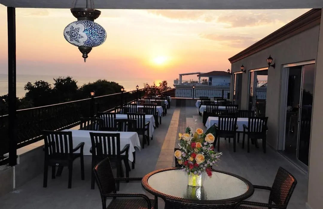 Beachway Hotel & Side-1