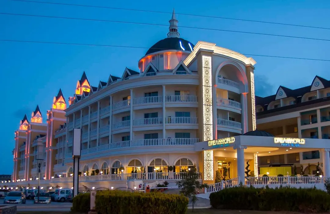 Dream World Resort & Spa-1
