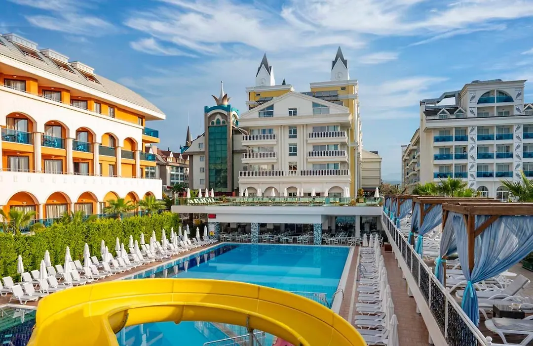 Dream World Resort & Spa-1
