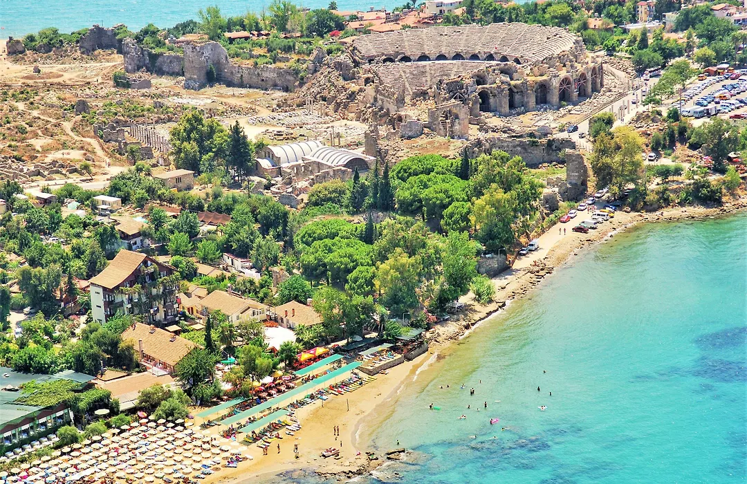 Leda Beach Hotel-1