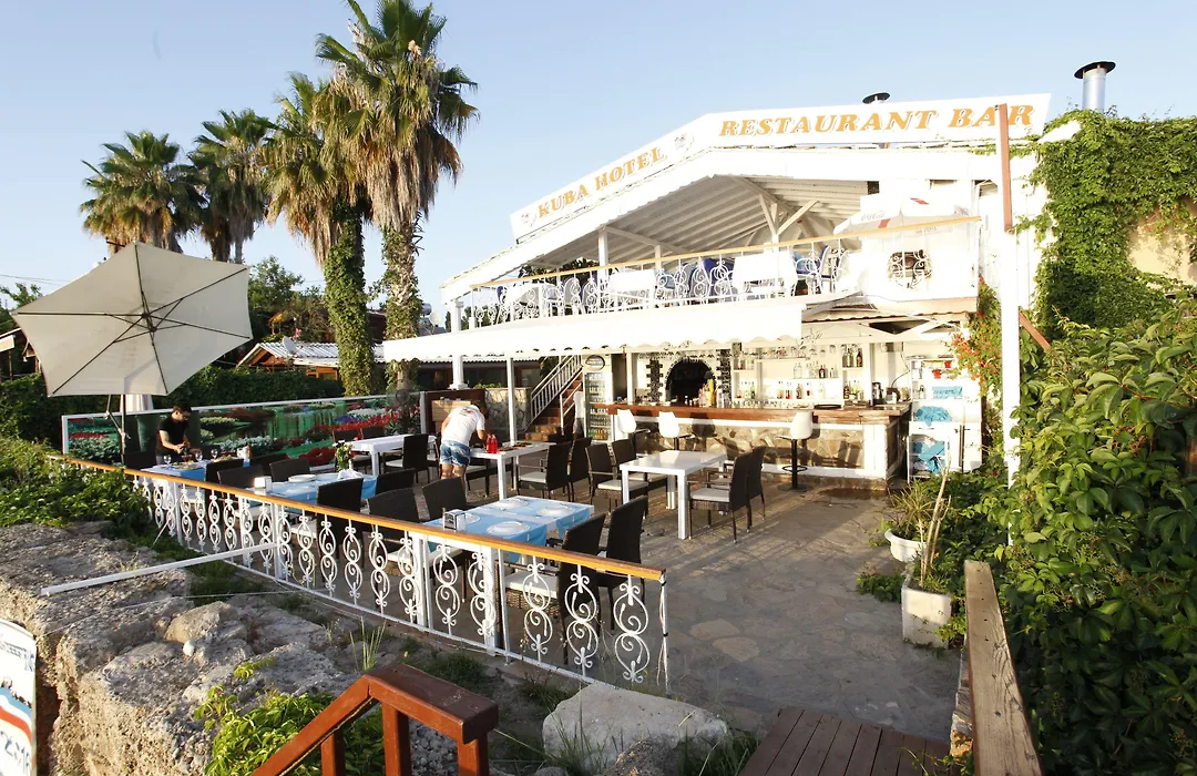 Kuba Beach Hotel-1