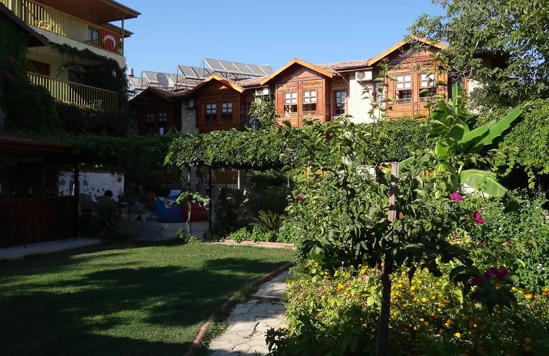 Lale Park-1