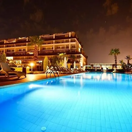 Babylon Bliss 3 Bed 3 Bath Duplex Home With Its Own Private Pool-3