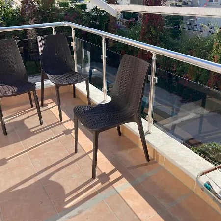 In The Perfect Location In Resort The Home Will Guarantee A Wonderful Holiday-2