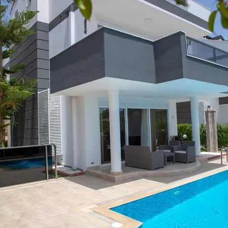 Sunrise Hill Villa With Private Pool-2