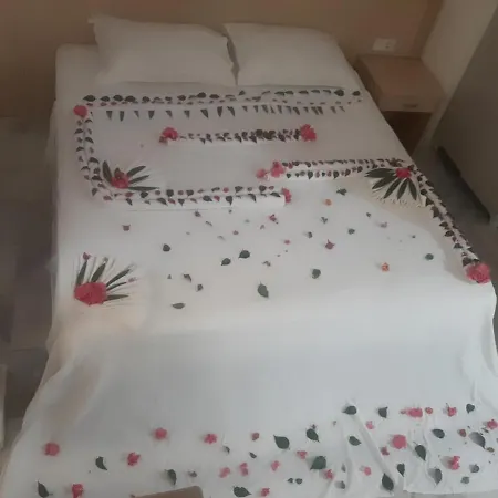 Side Papaya Hotel-2