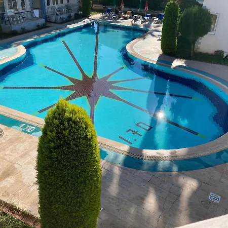 Popular 1 Bed Apart Home In Central Side With Many On Site Amenities Facilities-2