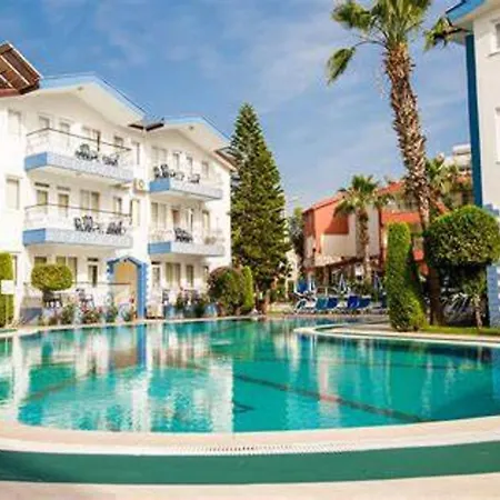 Popular 2 Bed Apart Home In Central Side With Many On Site Amenities Facilities-3