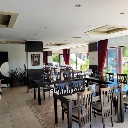 Carna Garden Hotel-2