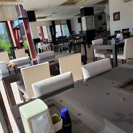 Carna Garden Hotel-3