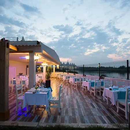 Water Side Resort & Spa-3