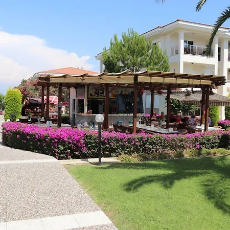 Four Seasons. Ilicia. Side-2