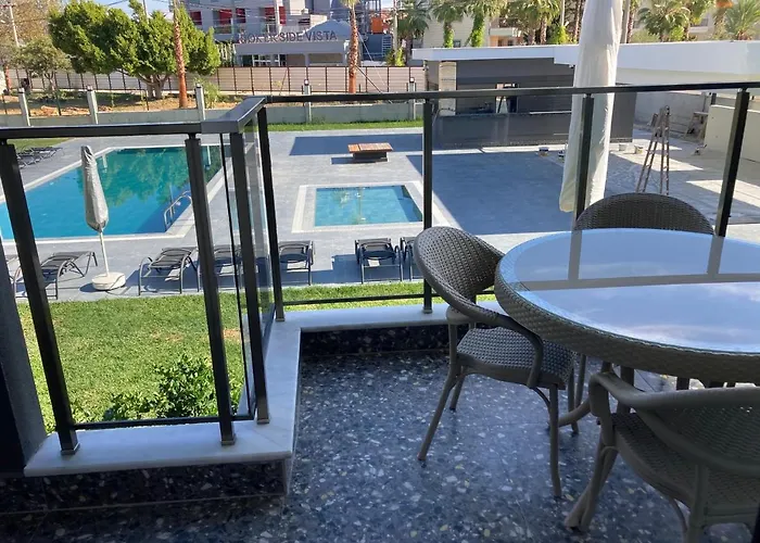 Wonderful Holiday Home In A Prime Location Guarantees A 5 Star Holiday Sidé acceptant les animaux